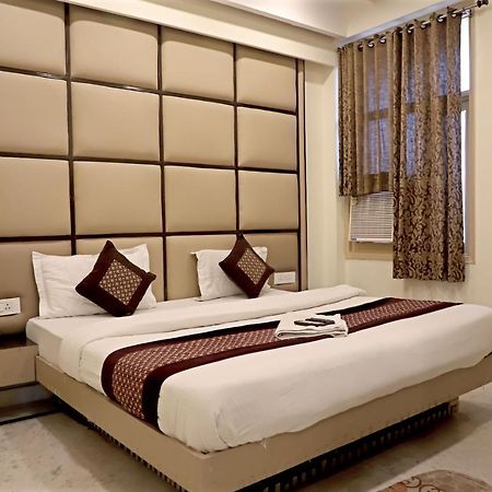 Hotel Klick International At "5 Min Walking " From New Delhi Railway Station Esterno foto