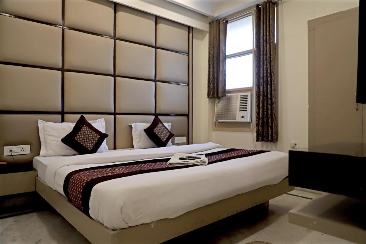 Hotel Klick International At "5 Min Walking " From New Delhi Railway Station Esterno foto