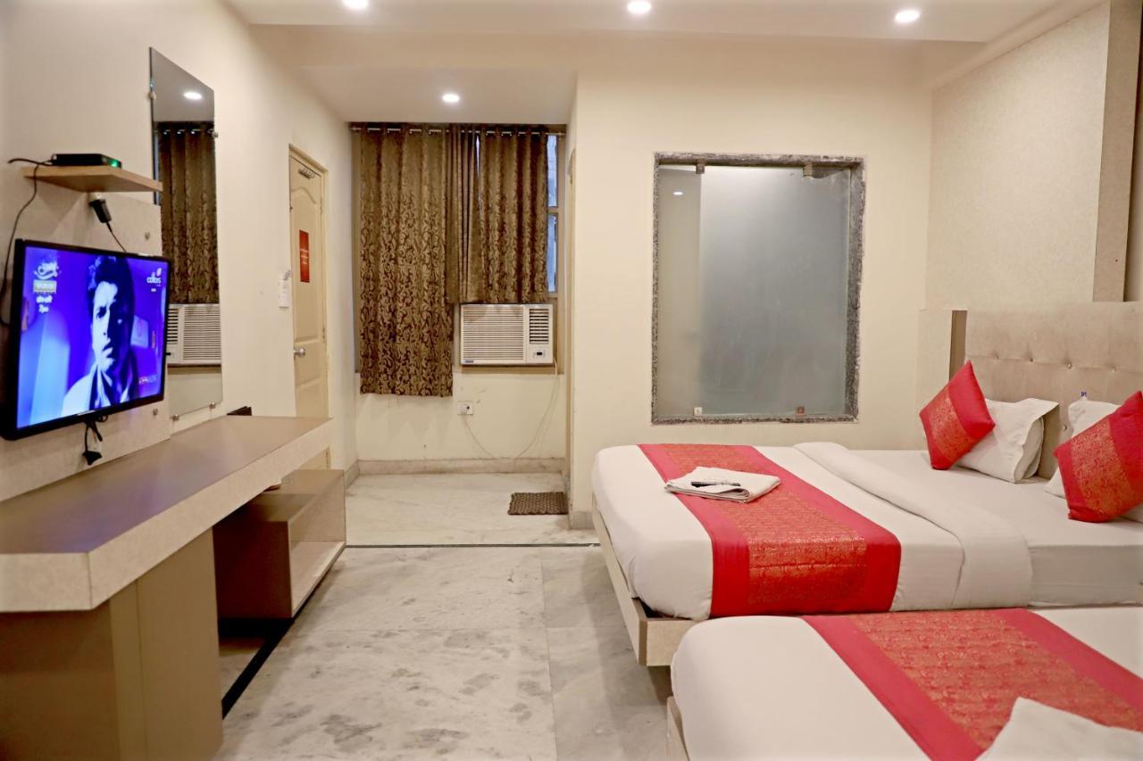 Hotel Klick International At "5 Min Walking " From New Delhi Railway Station Esterno foto